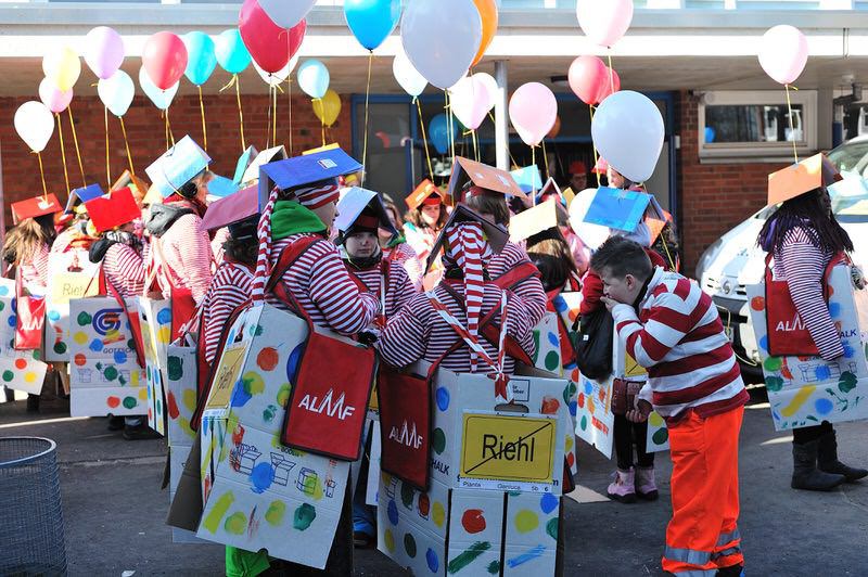 Karneval_2013_Abmarsch_003
