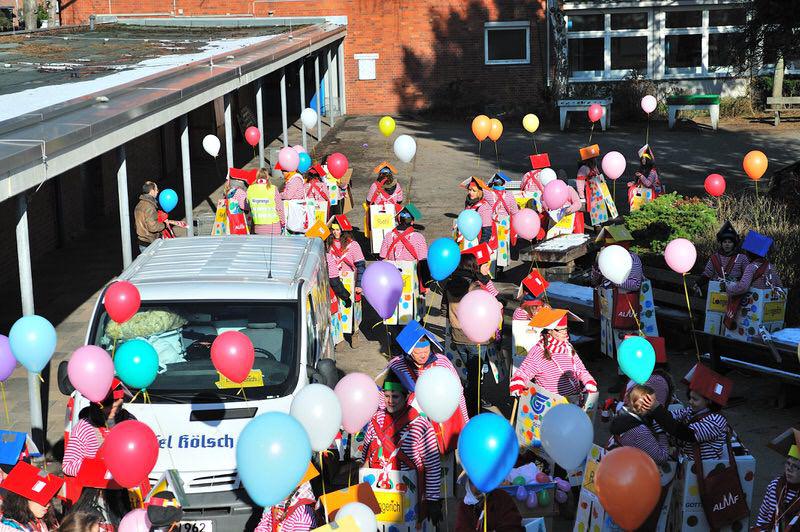 Karneval_2013_Abmarsch_009